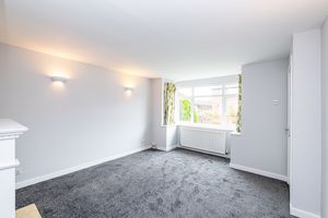 Lounge- click for photo gallery